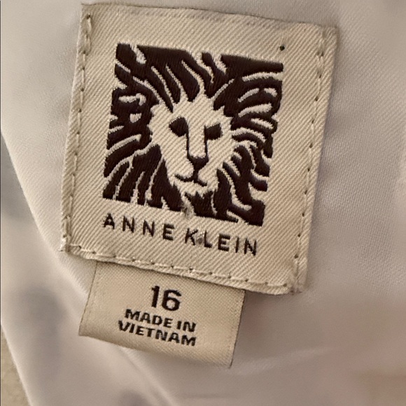 Anne Klein Navy and White Floral Midi Dress - Picture 2 of 10